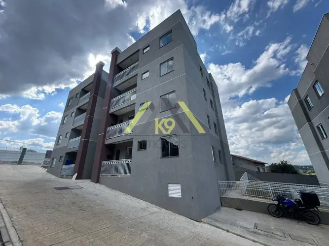 Apartamento com sacada e churrasqueira à venda, Colônia Antônio Prado, Almirante Tamandaré