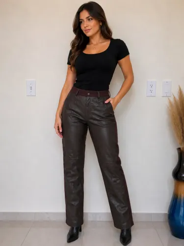 CALÇA FEMININA  COURO N 36