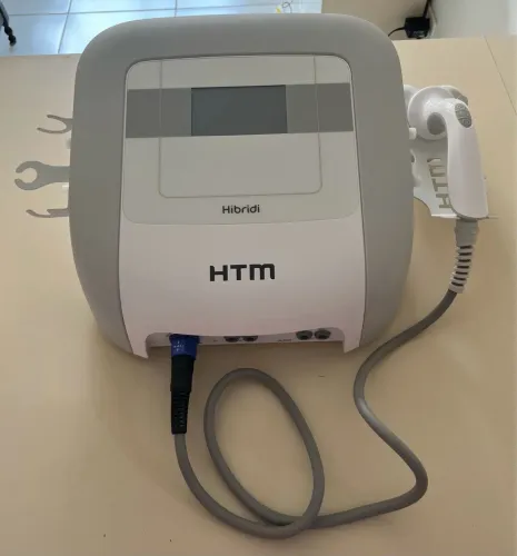 Vendo Aparelho de ultrassom híbridi seminovo usado pouquíssimas vezes