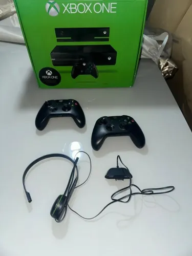 Xbox one usado na caixa