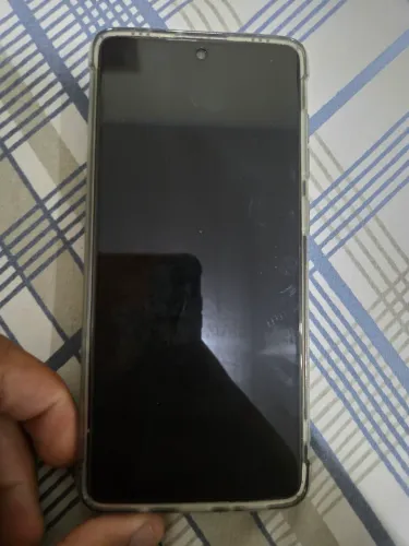 Celular 71 em ótimo estado, funcionando perfeitamente. R$300