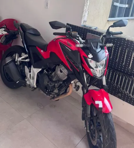 Honda CB 300 Twister F 2023 