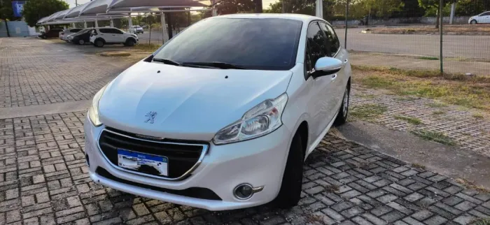 Peugeot 208 Active/active Pack 1.5 Flex 8V 5P 2016