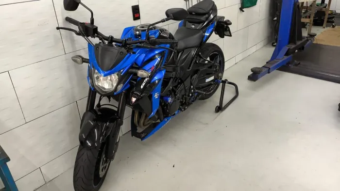 Gsx s750