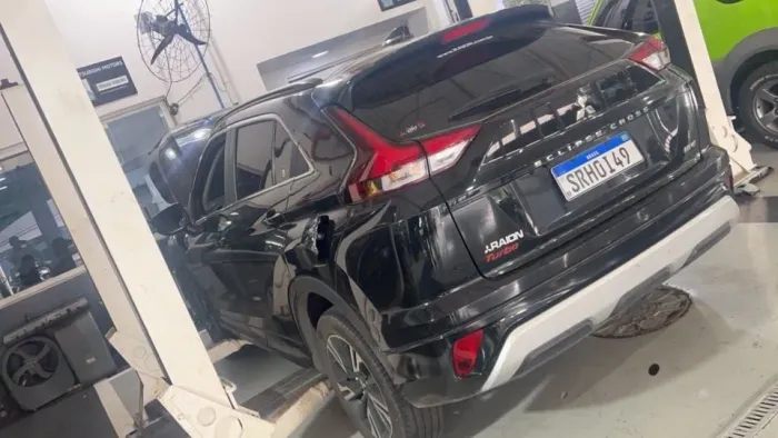 Mitsubishi Eclipse Cross HPE 1.5 16V 165cv AUT 2024
