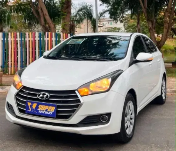 Hyundai HB20S C.plus/c.style 1.6 Flex 16V Mec.4p 2017