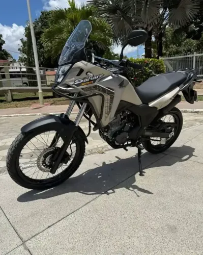 HONDA SAHARA 300 ADV 2025