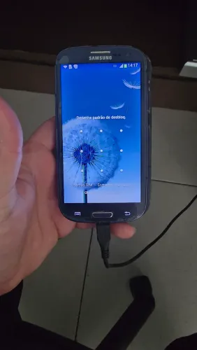 Celular Samsung galaxy S3 esta funcionando aceito proposta 