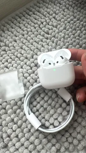 AirPods 4º Apple