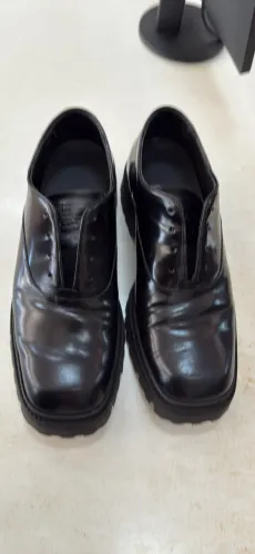 Sapato empório Armani número 41 sem uso importado 