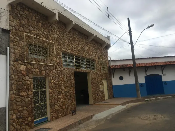 Ponto Comercial no Matozinhos