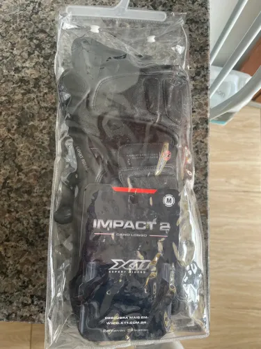Vendo luva x11 impact 2