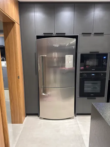 Geladeira BRASTEMP inverse 591 litros (Grande)