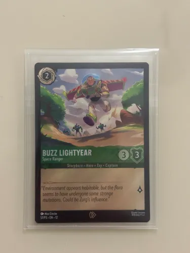 Lorcana BUZZ LIGHTYEAR promo do filme
