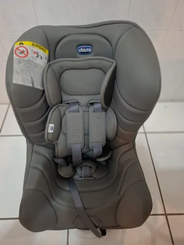 Cadeirinha para criança (automóvel)