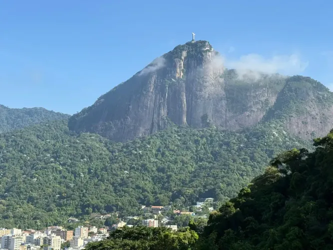 Onde o Cristo Redentor e a Lagoa se encontram com o seu novo lar