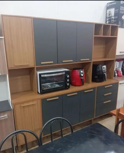 Armário de cozinha grande