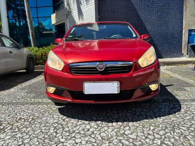 Fiat Grand Siena Attrac. 1.4 EVO F.flex 8V 2013