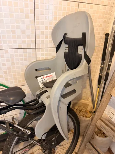 Cadeirinha de bebê para bike