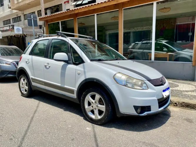 Suzuki SX4 2.0 16V 145cv 4WD 5P Mec. 2012