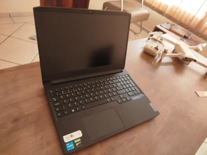 Vendo notebook Lenovo ideagaming Intel core I5 NVidia Reforce GTX