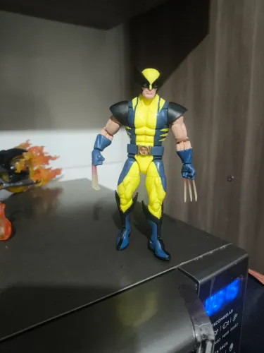 Marvel Legends Wolverine X-Men
