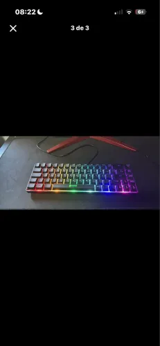 Teclado Gamer, semi mecânico 60%