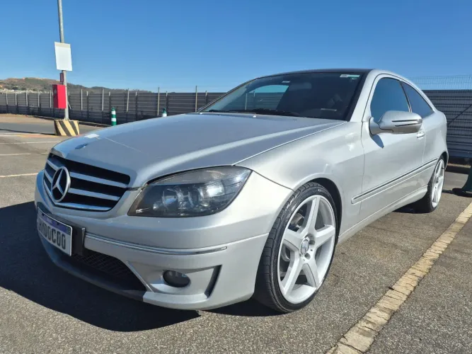 Mercedes-Benz CLC-200 Kompressor 1.8 184cv Aut. 2010