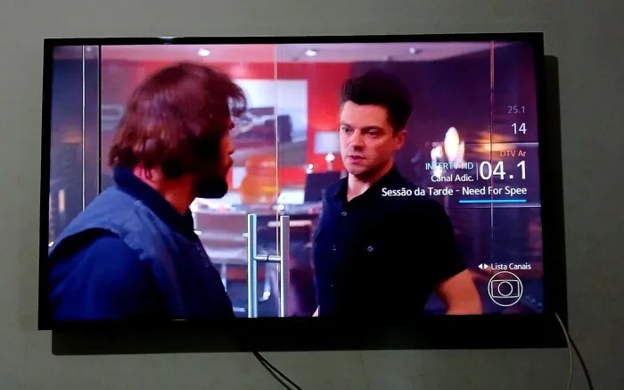 Vendo tv smart 50 polegadas