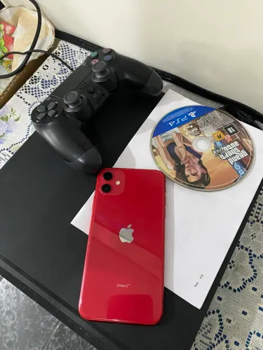 Ps4 slim 1000 gigas 2 controle 1 gta 5 + iPhone 11 red zero 64gb