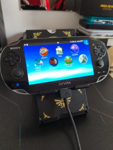 PS Vita OLED 64GB C/jogos
