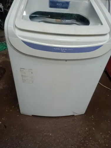 Máquina de lavar roupa Eletrolux