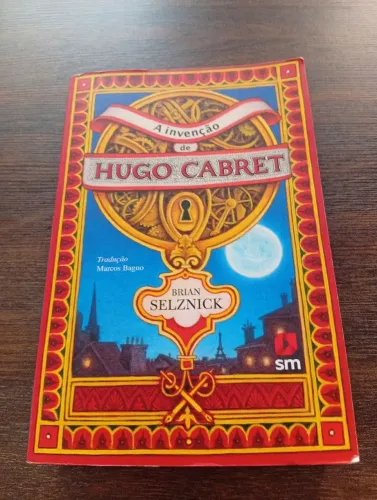 Livro A Invenção de Hugo Cabret - Brian Selznick