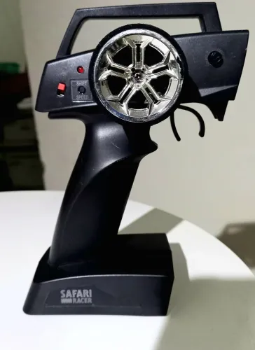 Controle remoto Safari Race 2,4 GHz