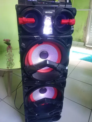 Som LENOXX funcionando normalmente, pra negociar logo