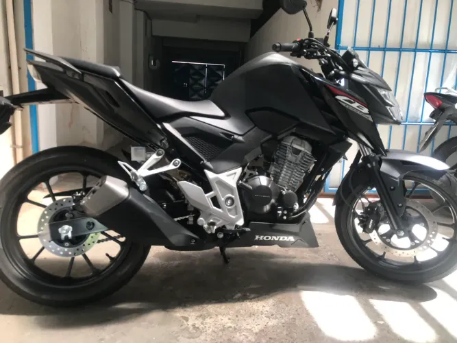 Cb twister 300f 2025