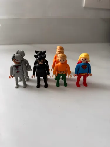 Bonecos Playmobil