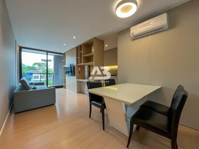 Apartamento com 2 dormitórios para alugar no Hedge, 69 m² - Batel - Curitiba/PR
