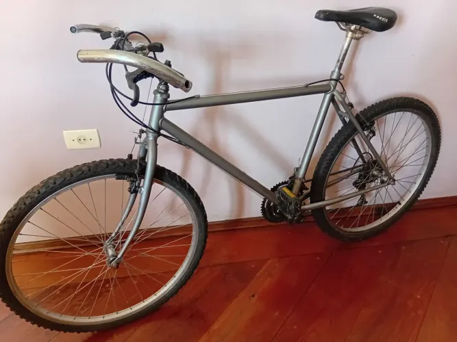 Bicicleta caloi aspem mtb 18 marchas