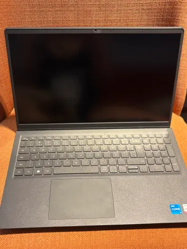 Notebook Dell Inspiron 15 3520 - i5 12ª Geração | 16GB RAM | SSD 512GB | Excelente Estado