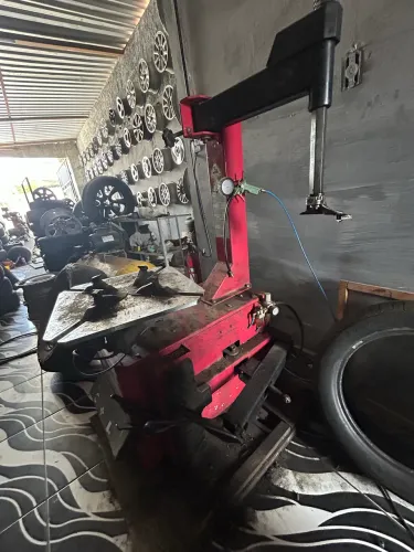 Desmontadora de pneus balanceadora compressor
