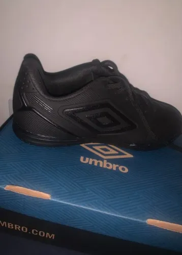 Chuteira Society Umbro attak III ORIGINAL