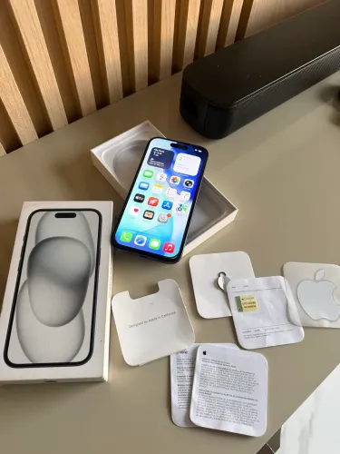 iPhone 15 black 256 GIGAS - Impecável