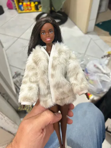Barbie negra