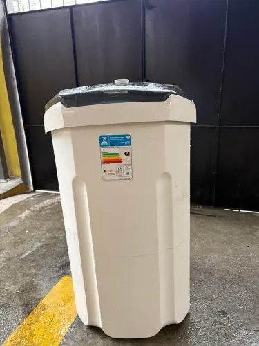 Máquina de lavar tanquinho