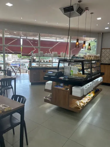Vaga pra cozinheiro (a)