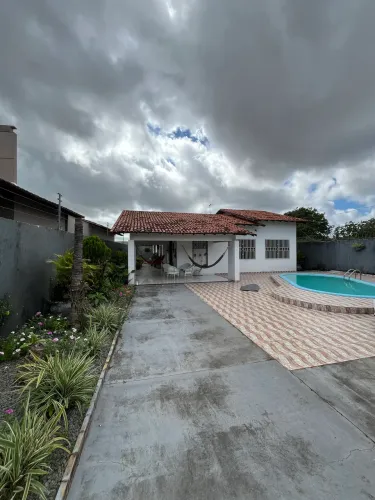 Casa de alto padrão no jardim Atlântico 