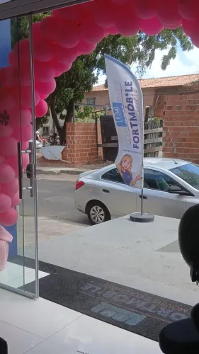 Motorista vendendo
