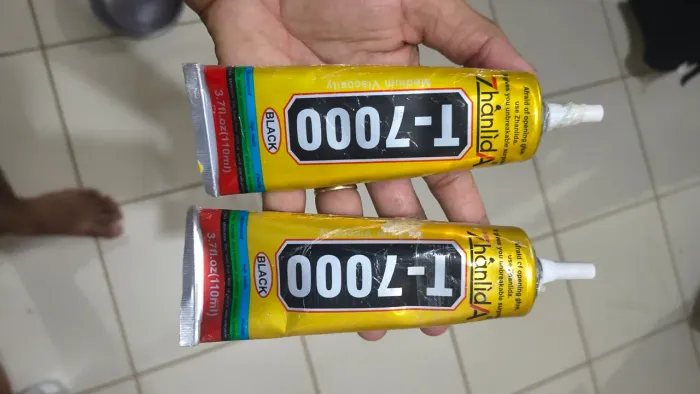 Cola T-7000