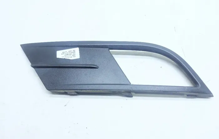 Acabamento Farol Milha Esquerdo Vw Jetta 2.0 2017 5C6853665E